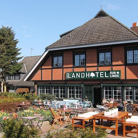 Landhotel Garni Zur Linde Ratekau Eksteriør billede